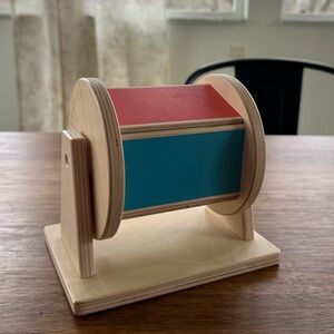 Lovevery Spinning Rainbow Wheel